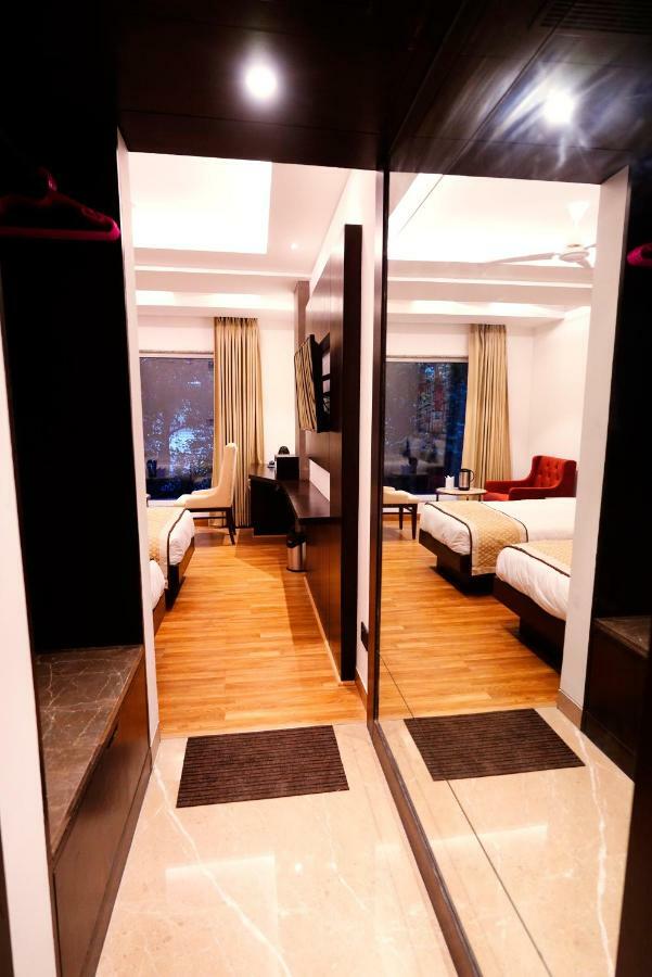 Hotel City Pride With Free Airport Pickup Nova Deli Exterior foto